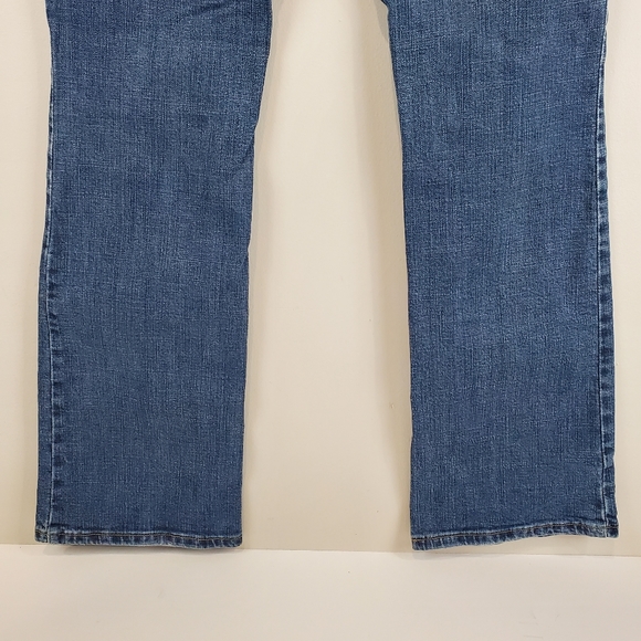 Vintage Levis 515 Womens Bootcut Jeans 8 Long 34" Inseam Blue Denim Mid Rise Y2K - Picture 7 of 11